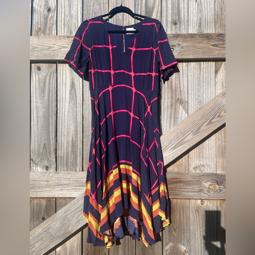 HD in Paris Navy and Pink High Dress Sz 4. Anthropologie